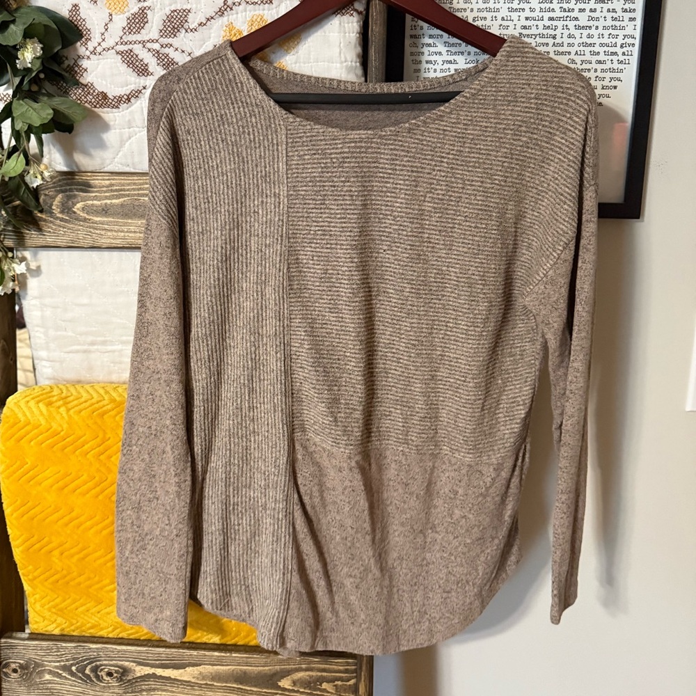 Brown Long Sleeve Knit Top